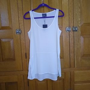 Leo & Sage ivory silk sleeveless blouse